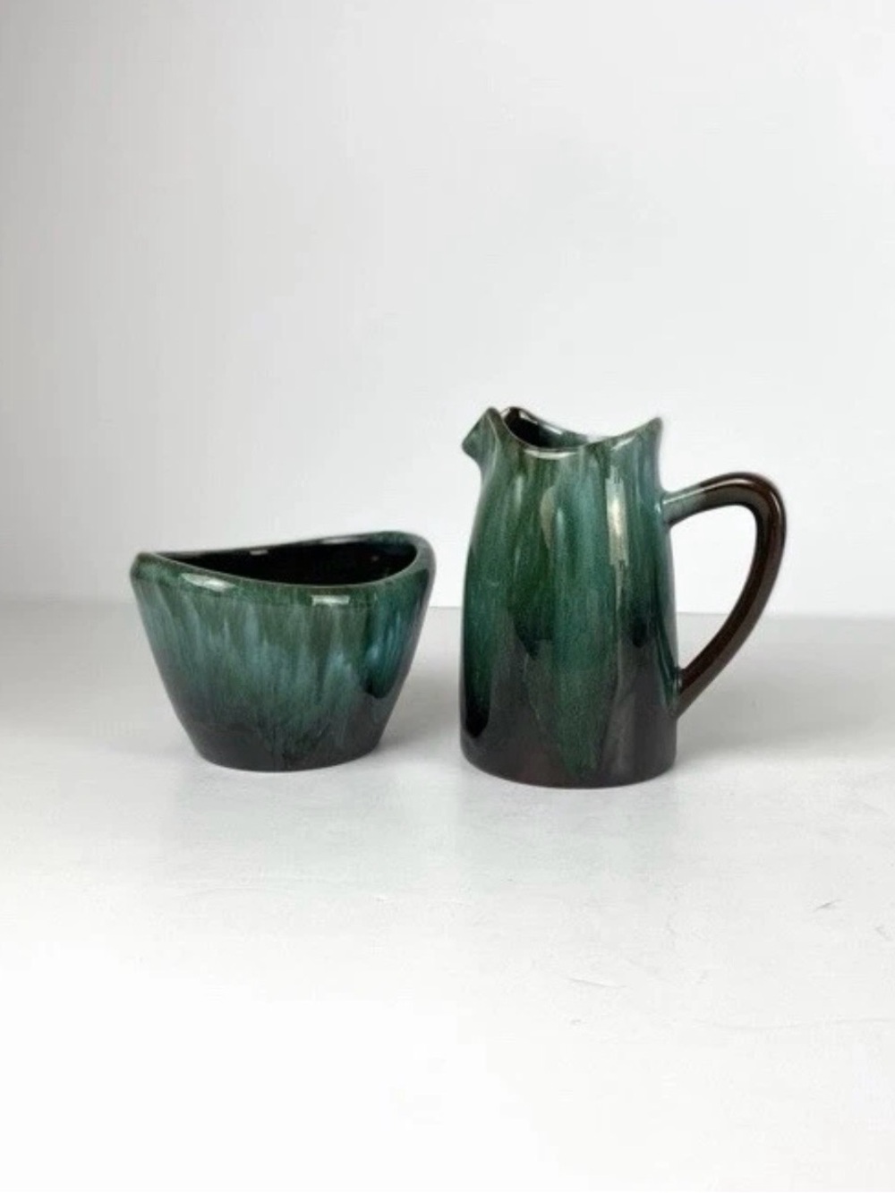 Blue Mountain Pottery Green Original Creamer And Open Sugar